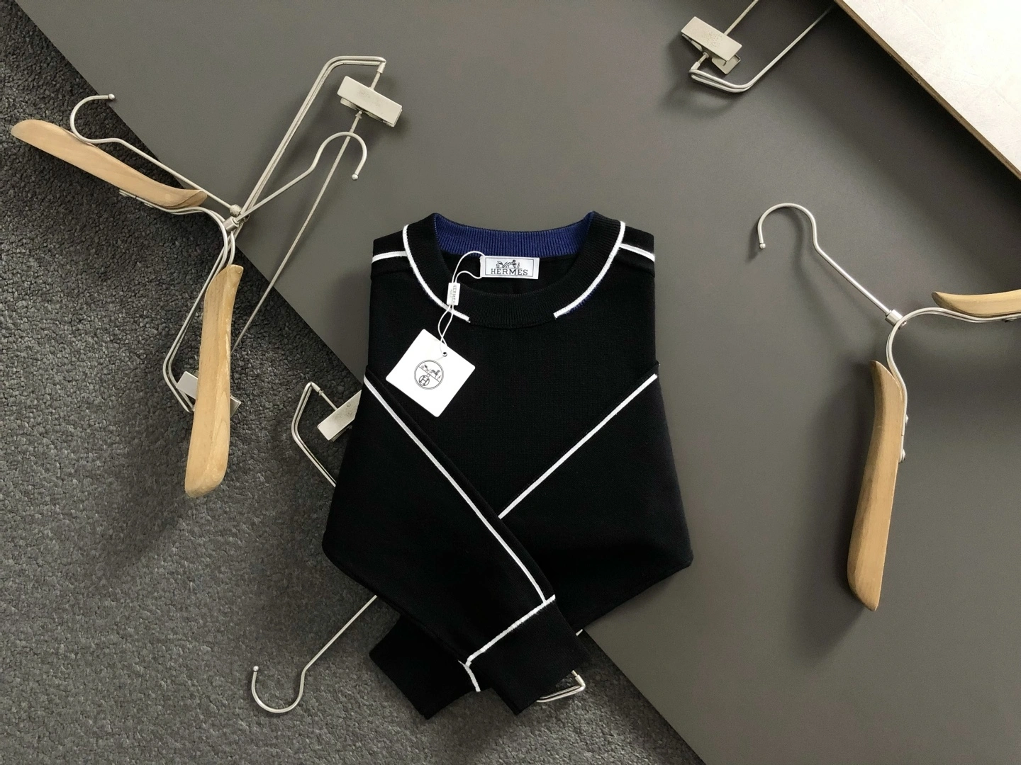 wg.luxury- H5r75s wool 2colour item:E-F443J0736-2H